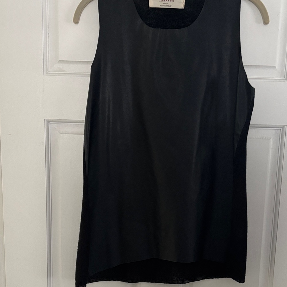 Zara Black Sleeveless Top